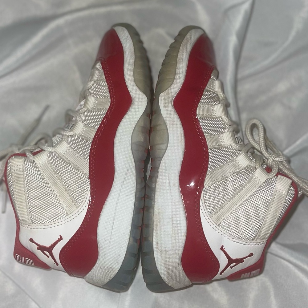Air Jordan 11